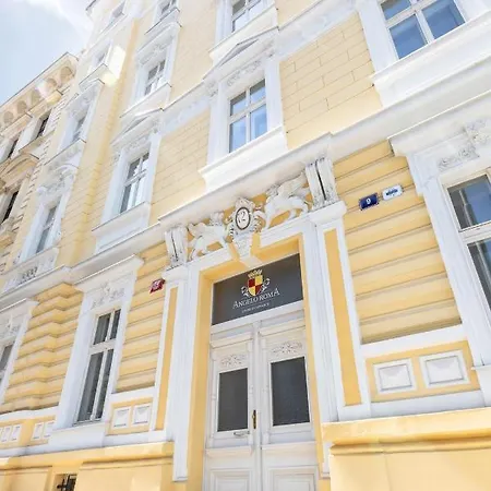 Lejlighed Turnkey I Angelo Roma Prag