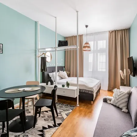 Appartement Turnkey I Angelo Roma Praag