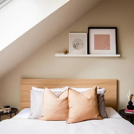 Turnkey I Angelo Roma Apartamento Praga